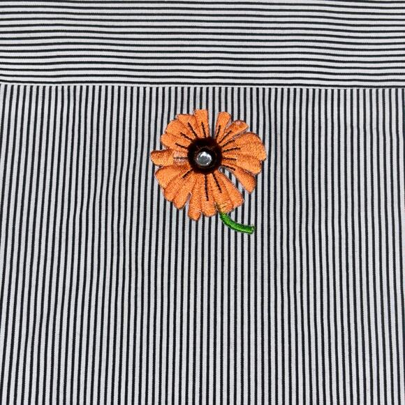 Las Olas Womens Floral Embellished Striped Button Top 1X Plus Artsy Statement - Picture 9 of 10